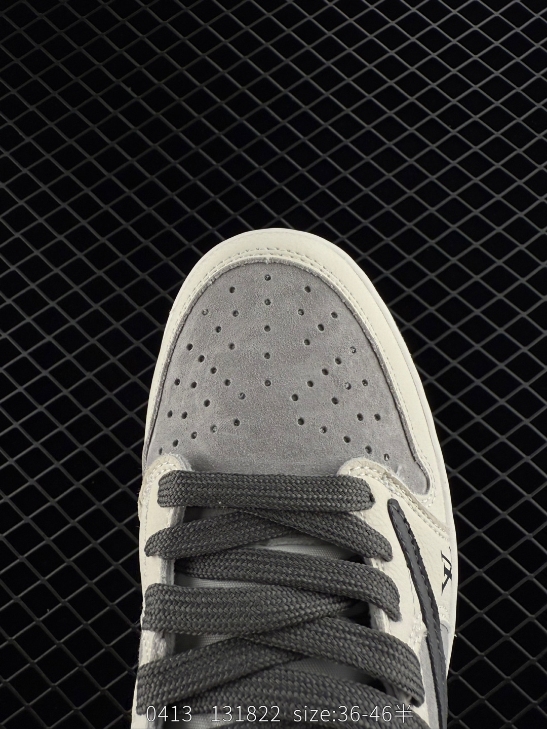 Travis Scott x Air Jordan 1 ” Reverse Mocha “